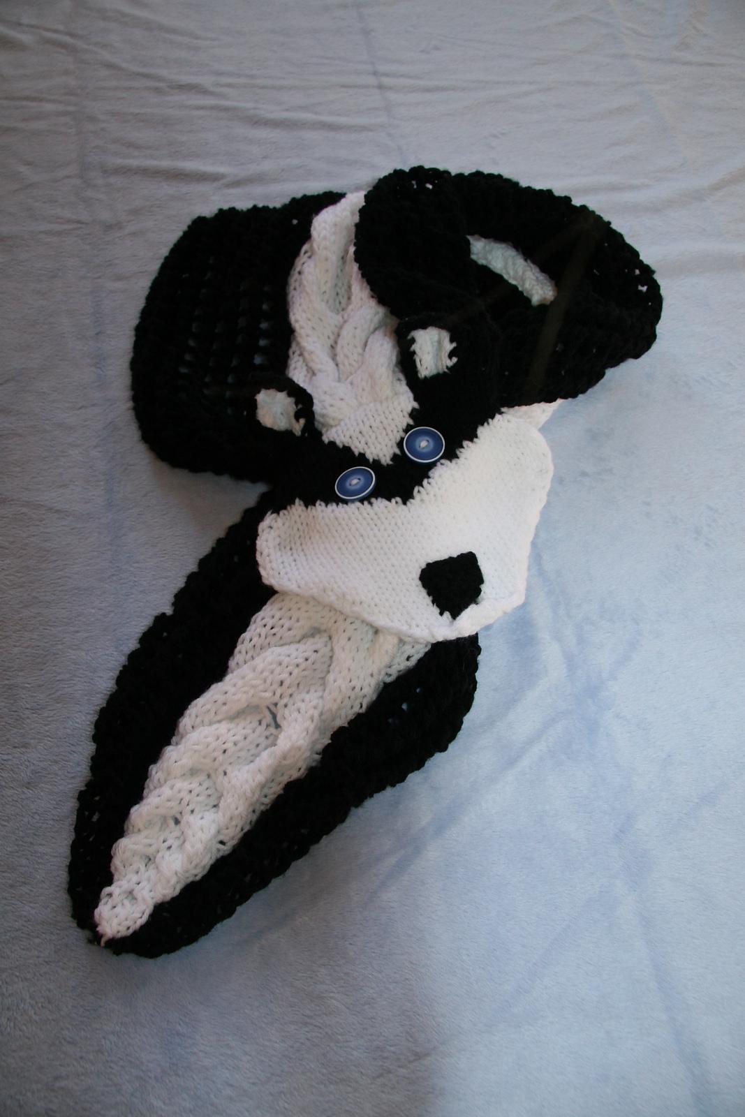 Skunk Scarf, Wrap around the Neck