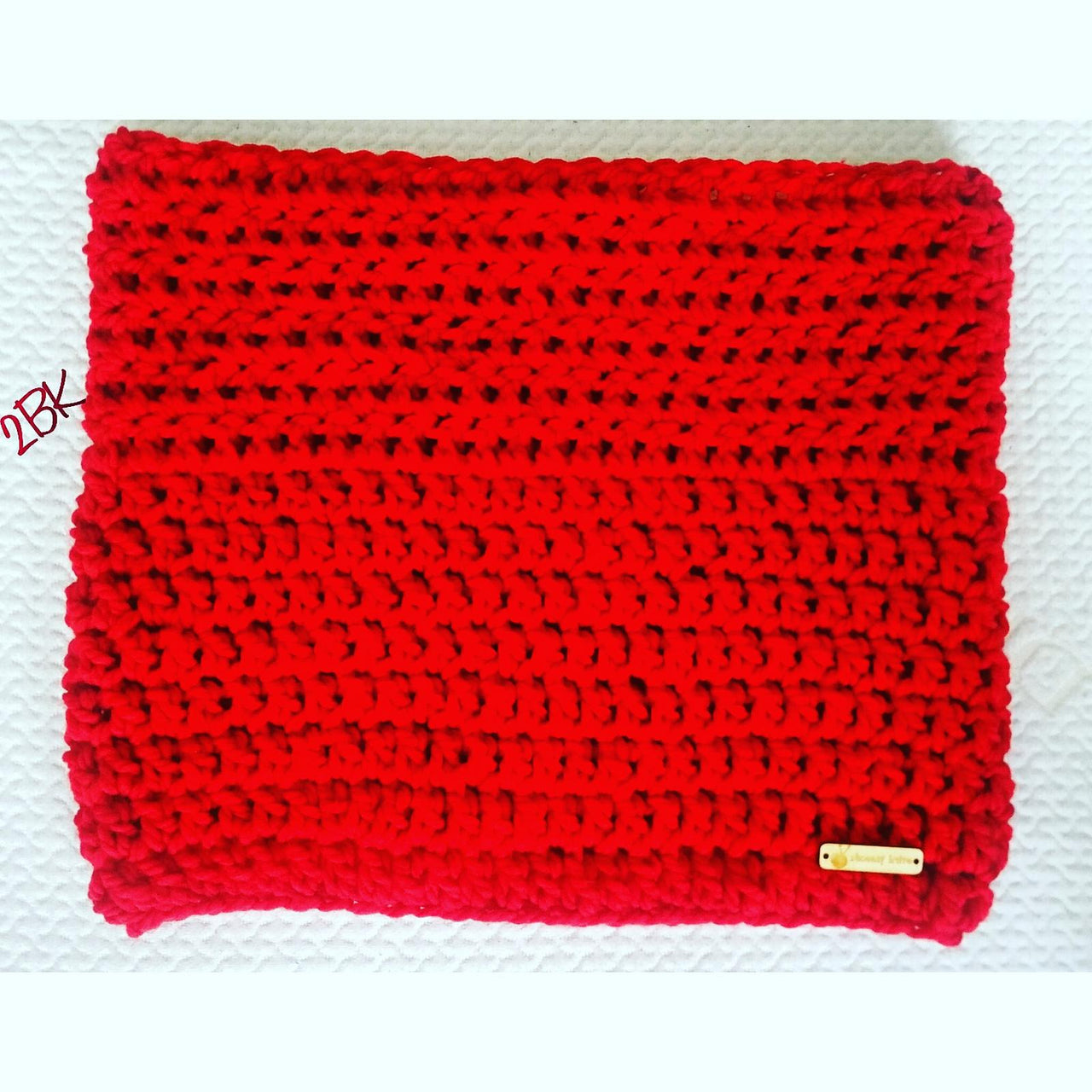 Oversized cowl