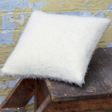 Throw and Cushions in Sirdar Ophelia and Freya - 7267 - Downloadable PDF