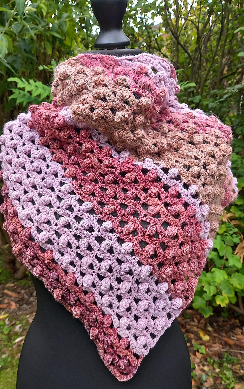 Pebble and Loop Scarf
