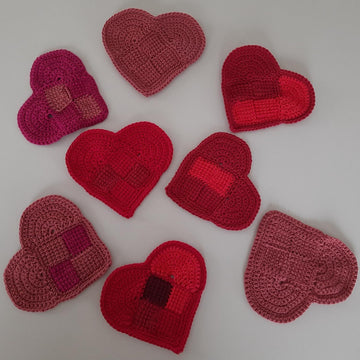 Heart coaster