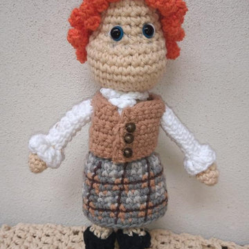 Outlander amigurumis (Jamie and Claire Fraser)