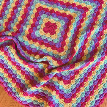 Textured Clam Shells Blanket