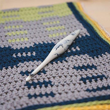 Garden Fence Crochet Blanket