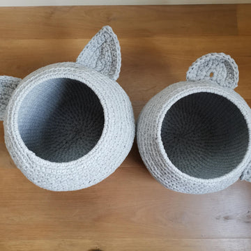 Cat cave