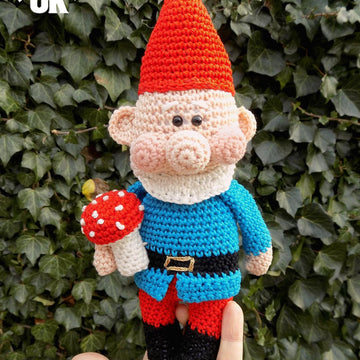 Gnorman the Gnome Amigurumi