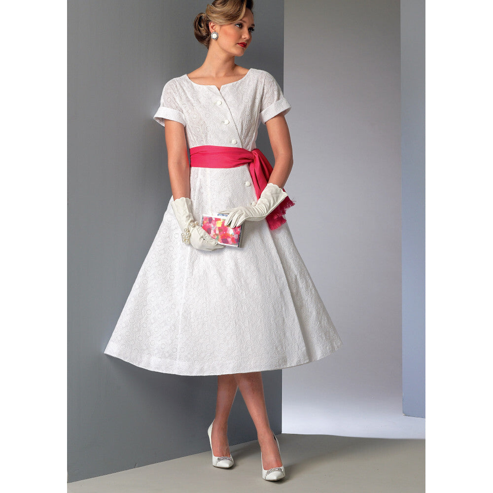 Vogue Misses' Dress and Sash V9105 - Sewing Pattern