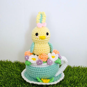 Everlasting Spring Garden Teacup