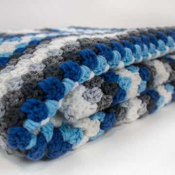 Laurie’s Winter Infinity Granny Rectangle Crochet Blanket