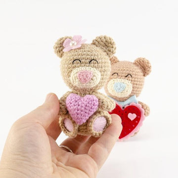 Crochet Valentine Teddy Bears