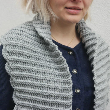 Long & Narrow Crochet Pattern in English and German