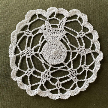 Easter Bunny Doily