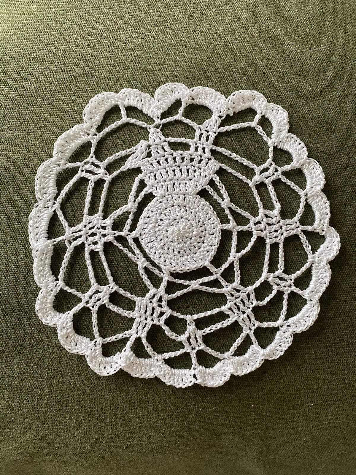 Easter Bunny Doily
