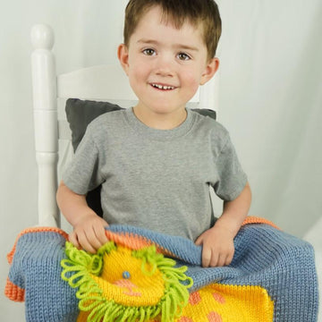 Lion Blanket in Cascade Yarns Pacific Chunky - C339 - Downloadable PDF