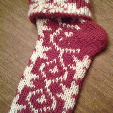 Reversible Winter Star Socks