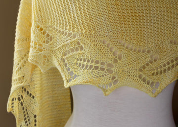Dazzling Daffodils Shawl