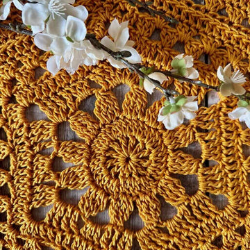 Clover and Comb Placemat