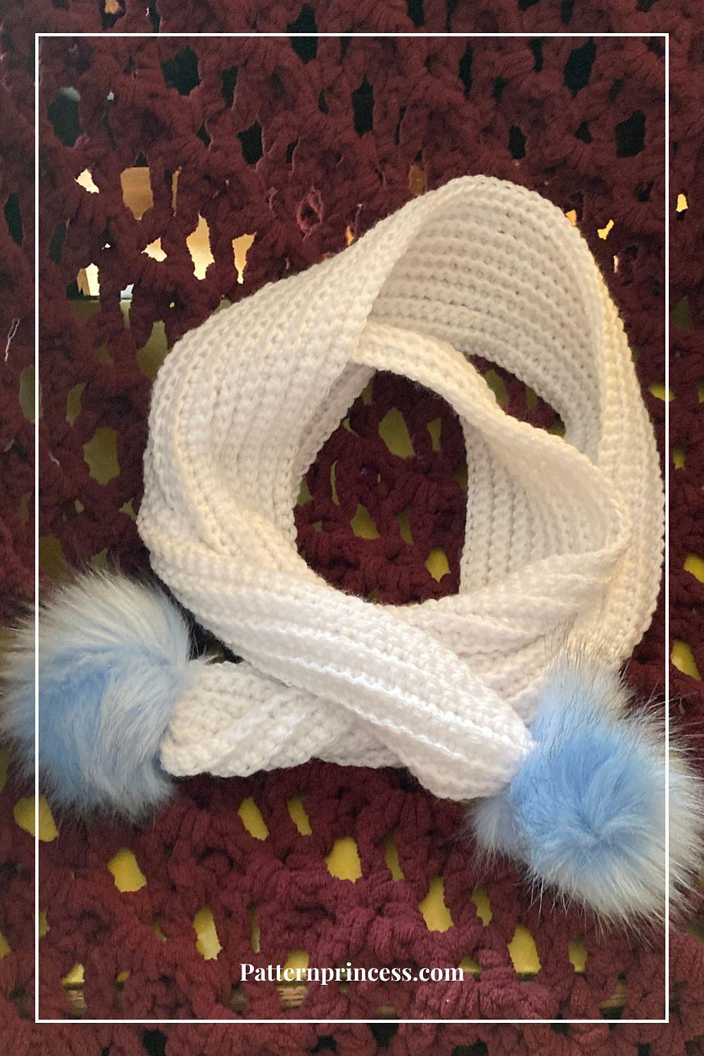 Easy Ribbed Pom Pom Scarf