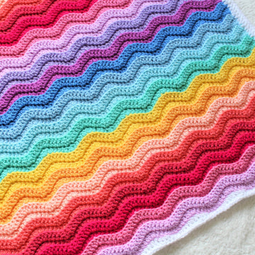 Chunky Rainbow Ripple Baby Blanket