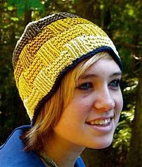 Basketweave Hat with contrast