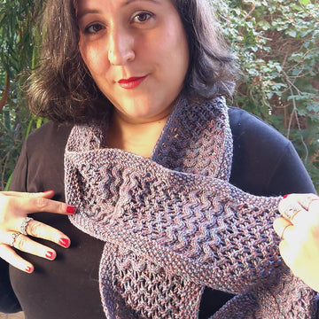 Wavy Lines Cowl