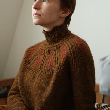 Grass whispers pullover
