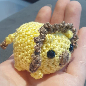 Crochet lion