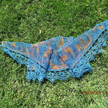 Swoop Crocheted Shawlette