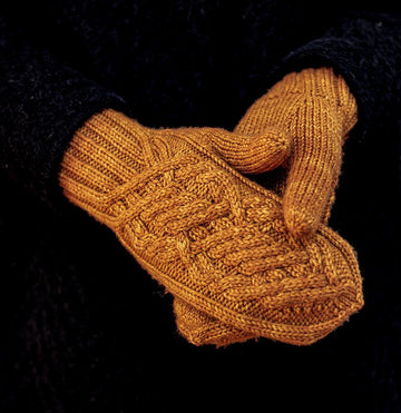 Tegwen Mittens