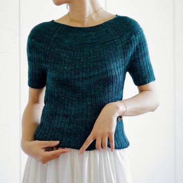 Seashell Sweater Light