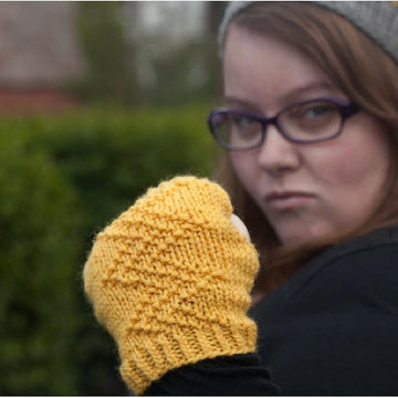 Zig Zag Mitts