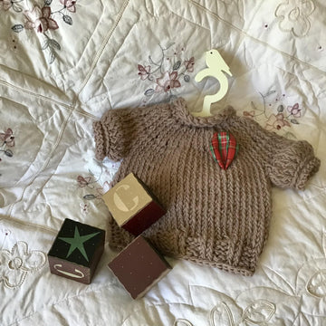 Little Town Pullover Rosie