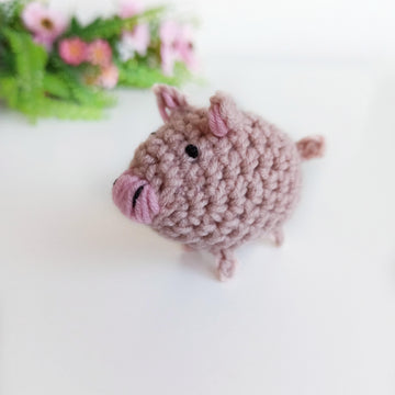 Tiny pig crochet pattern