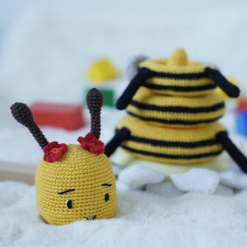 Bee stacking toy