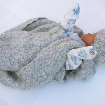 Hat and cocoon set in basket weave, with scarf
