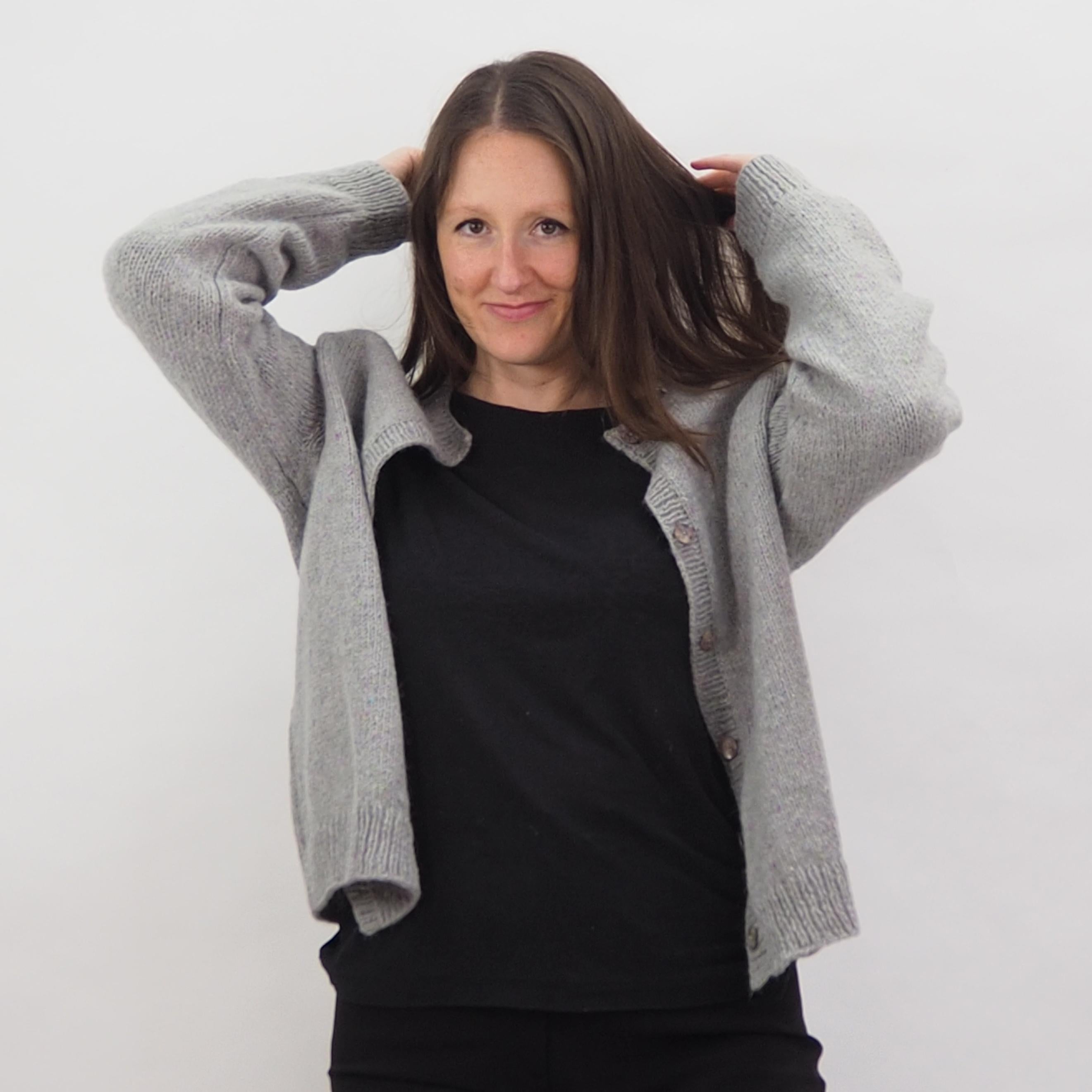 CONTIGUOUS cardigan basics