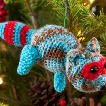 Racy Raccoon Ornament in Red Heart Soft - LW2687 - Downloadable PDF