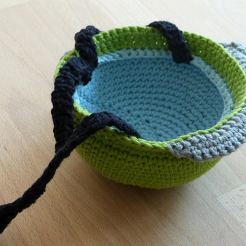 Doll's bicycle helmet
