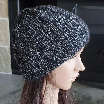 Harry - Reversible 5x2 rib beanie
