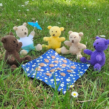 Knitted Teddy Bears