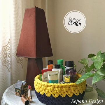 Zpaghetti (t-shirt) yarn basket -navy and yellow