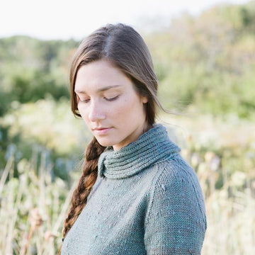 Earth pullover