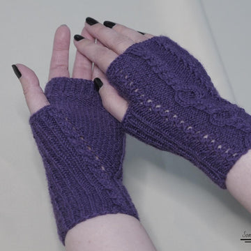 Full and Fingerless Lovelace Gloves