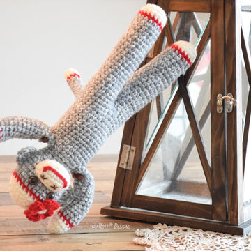 Spunky The Little Sock Monkey Amigurumi