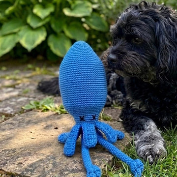 Häkelanleitung für Deko oder Hundespielzeug Krake Kalle