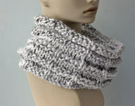 Easy Chunky Knit Cowl