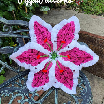 Lily Cushion