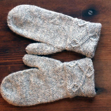 Lamplight Mittens