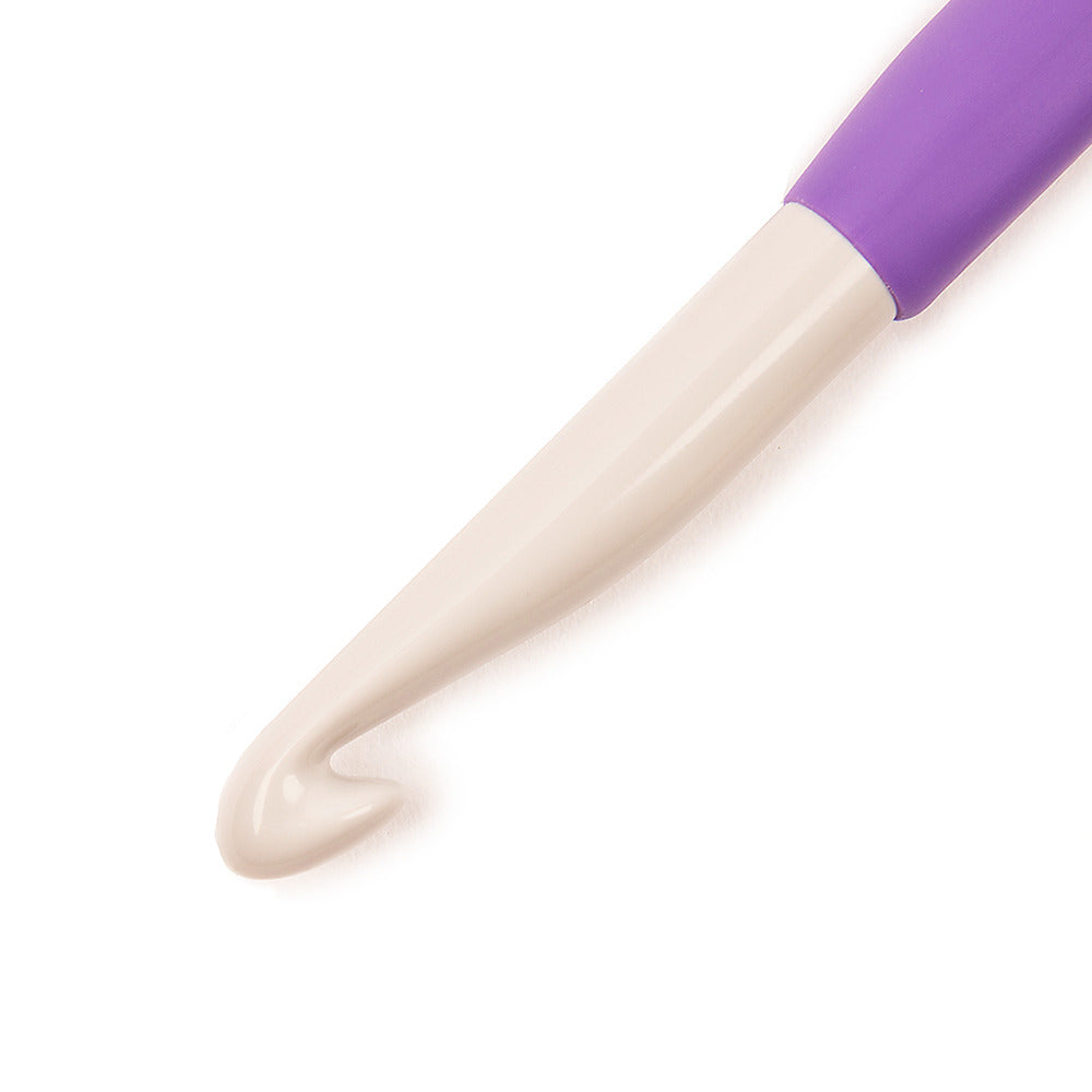 Clover Amour Crochet Hook (15.50cm) - 8.00mm