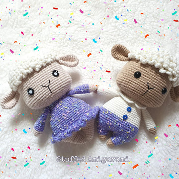 Chubby sheep couples